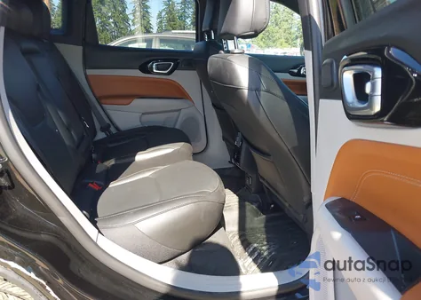 2023 Jeep Compass Limited 4X4 z USA, uszkodzony, nr VIN 3C4NJDCN5PT554472